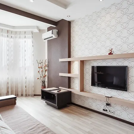 Srednefontanskaya 19a Apartment